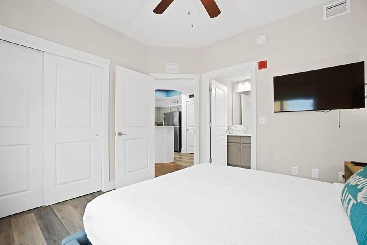 Holiday home Calypso 3-1601 - Corine's Corner Panama City Beach